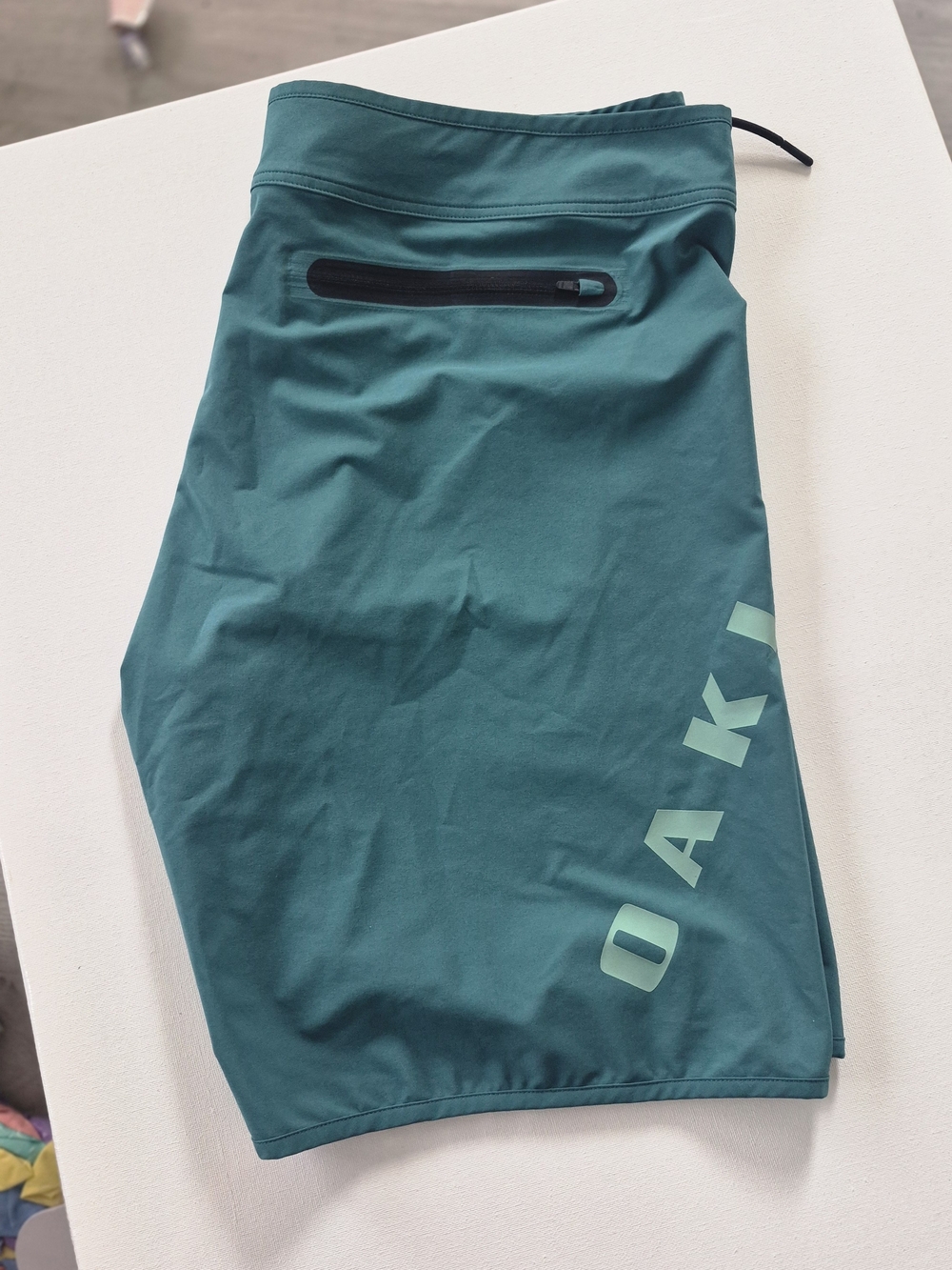 Oakley Men's Teal Athletic Swim/Board Shorts
